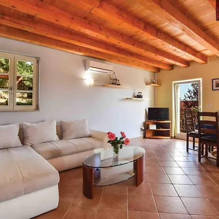 Madunic Villa